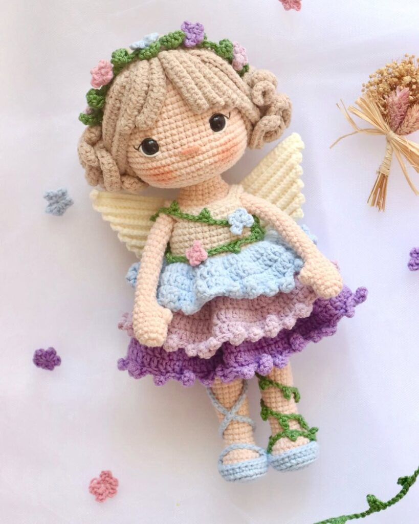fada boneca amigurumi