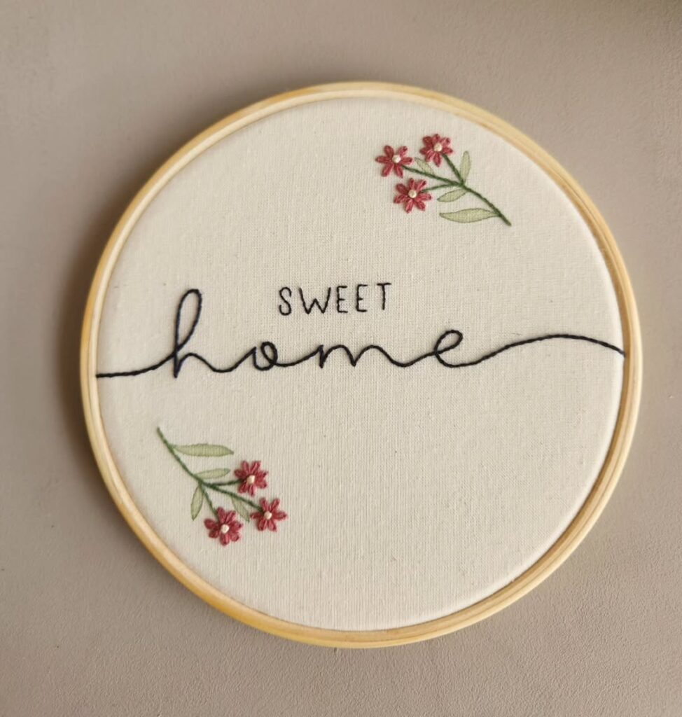 bordado com ponto atrás e ponto corrente